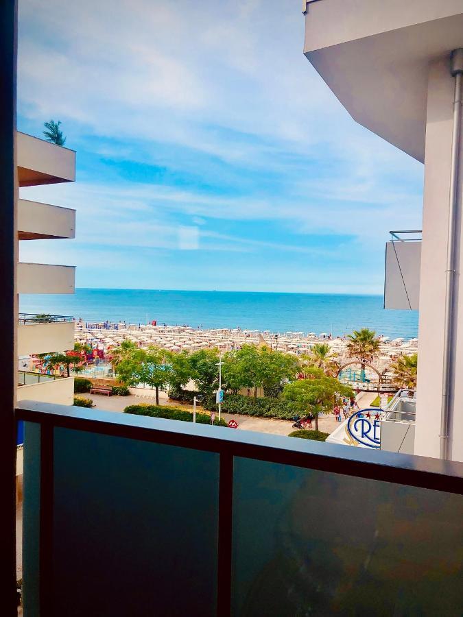 Hotel Majorca Sul Mare In Centro A Riccione Exterior foto